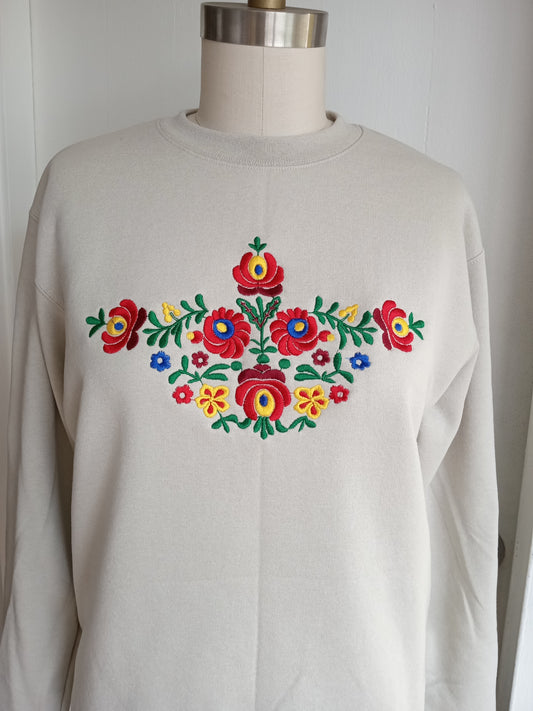 Embroidered Matyo sweatshirt Sand2