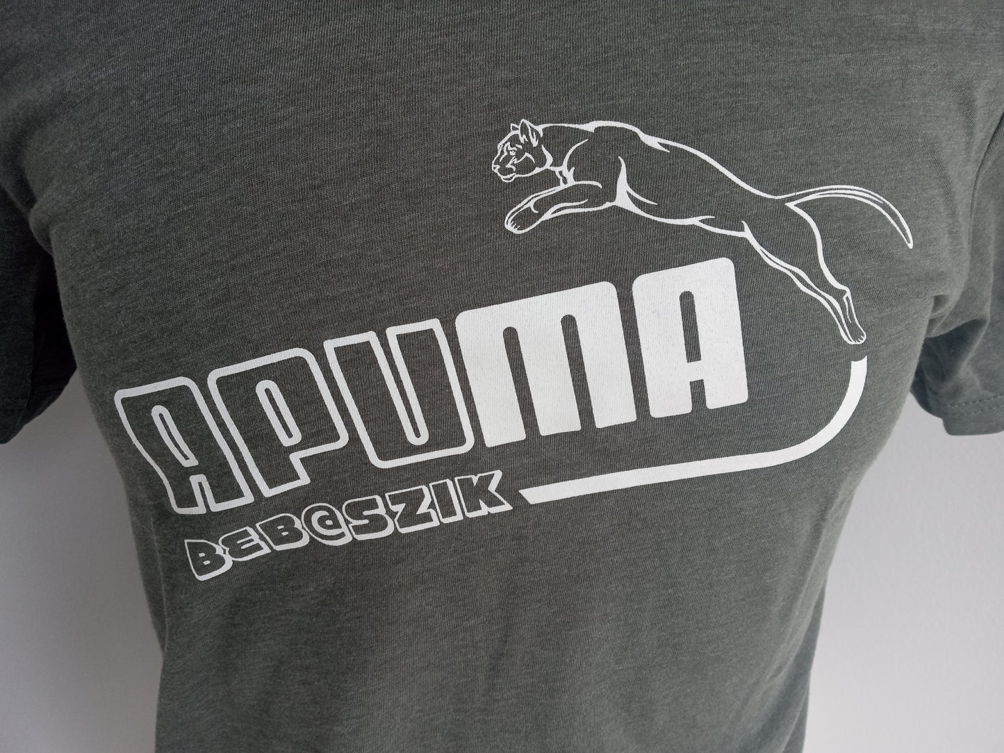 ApuMa Bebaszik T-shirt