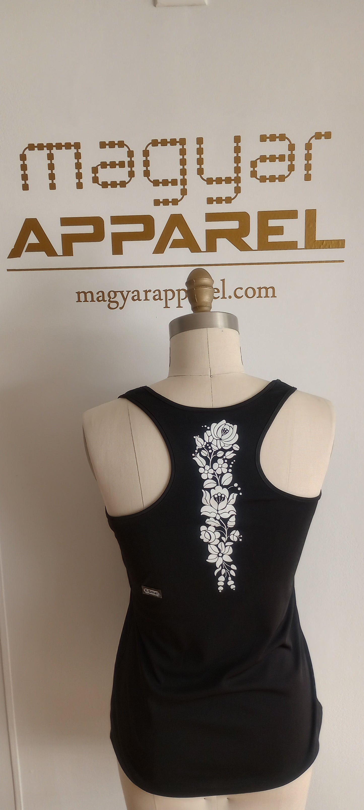 Hungarian Kalocsa Tank