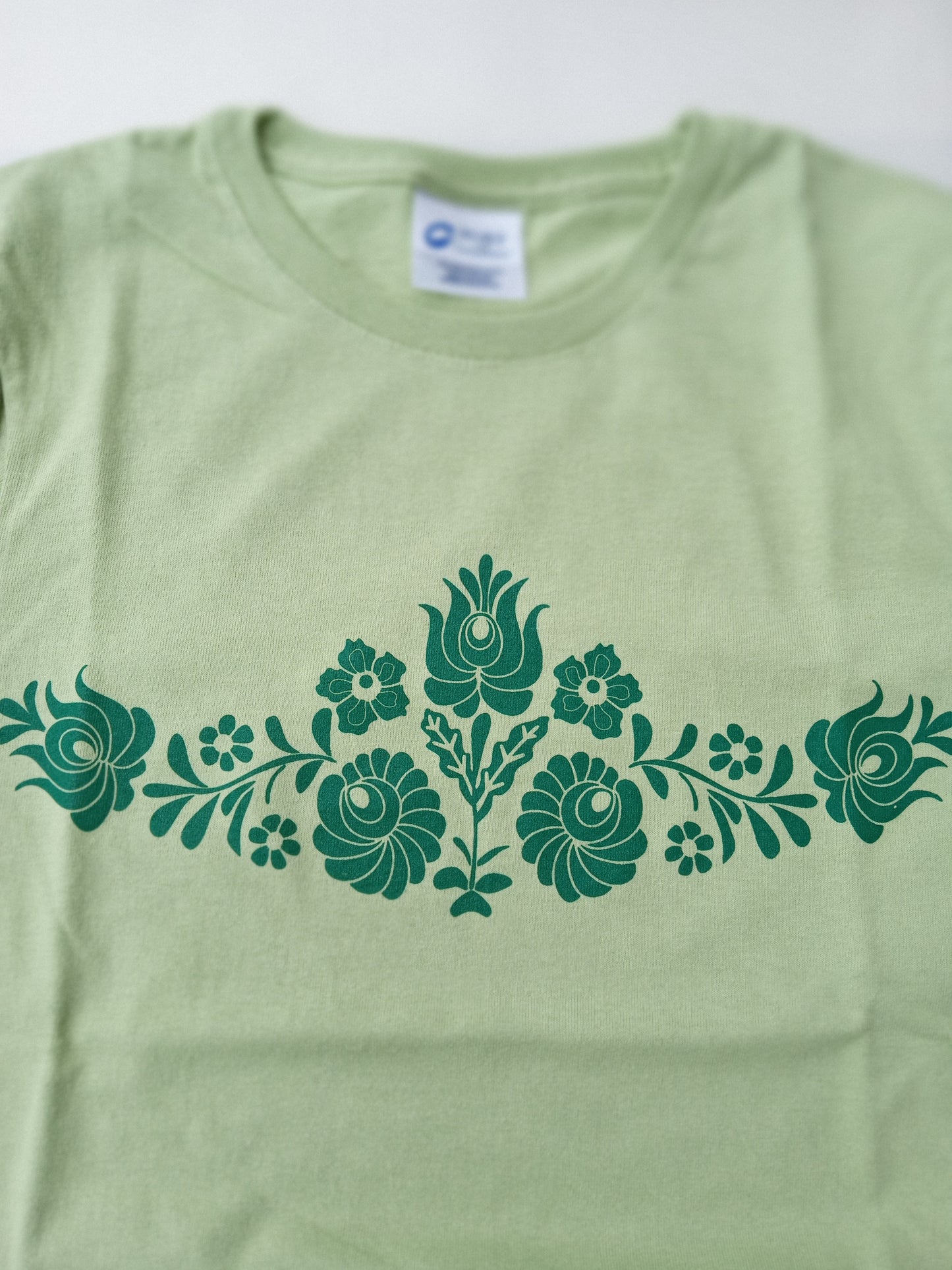 Matyo flowers monochrom t-shirt1